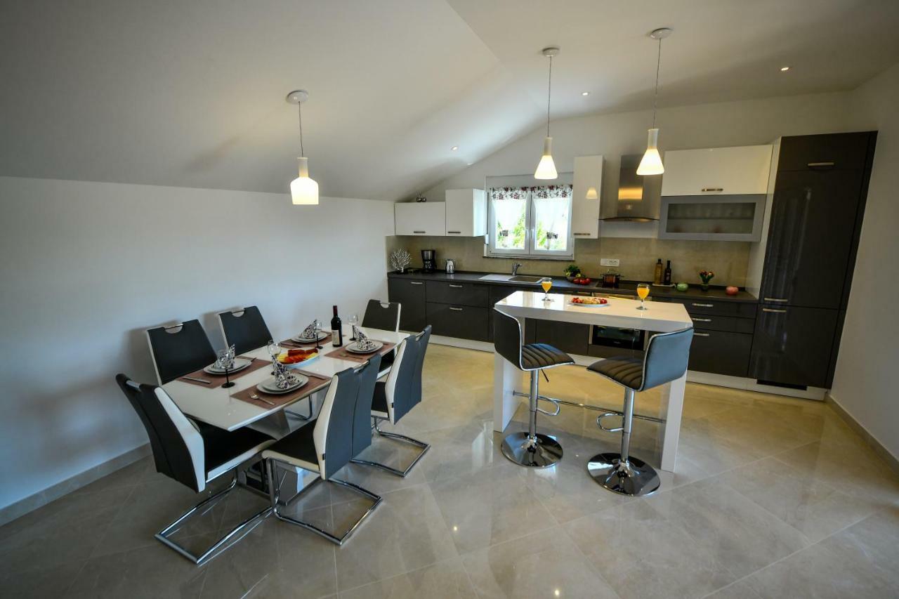 Cambi Lux Apartment Otok  Zewnętrze zdjęcie